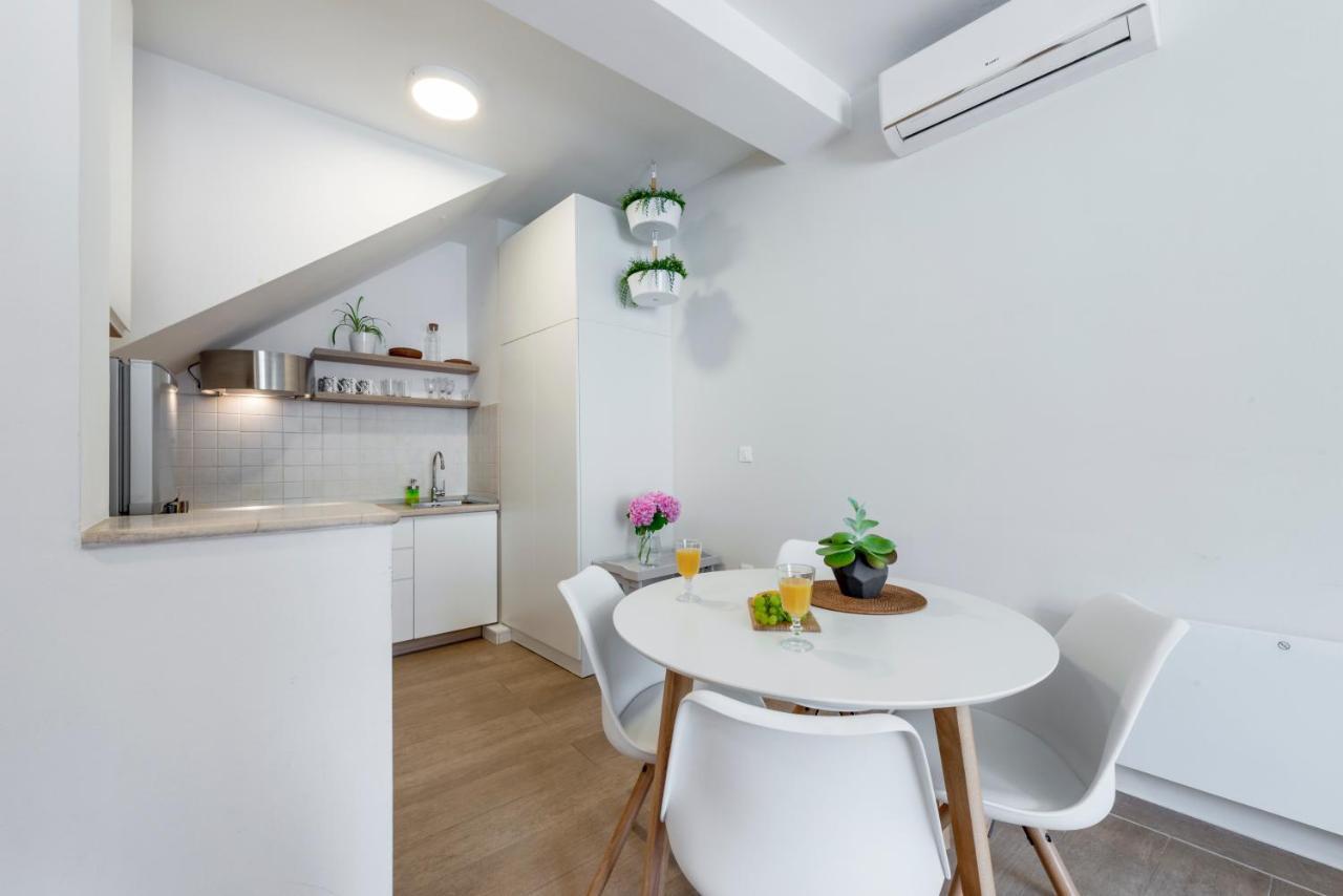 51 Street Apartment ดูบรอฟนิก ภายนอก รูปภาพ