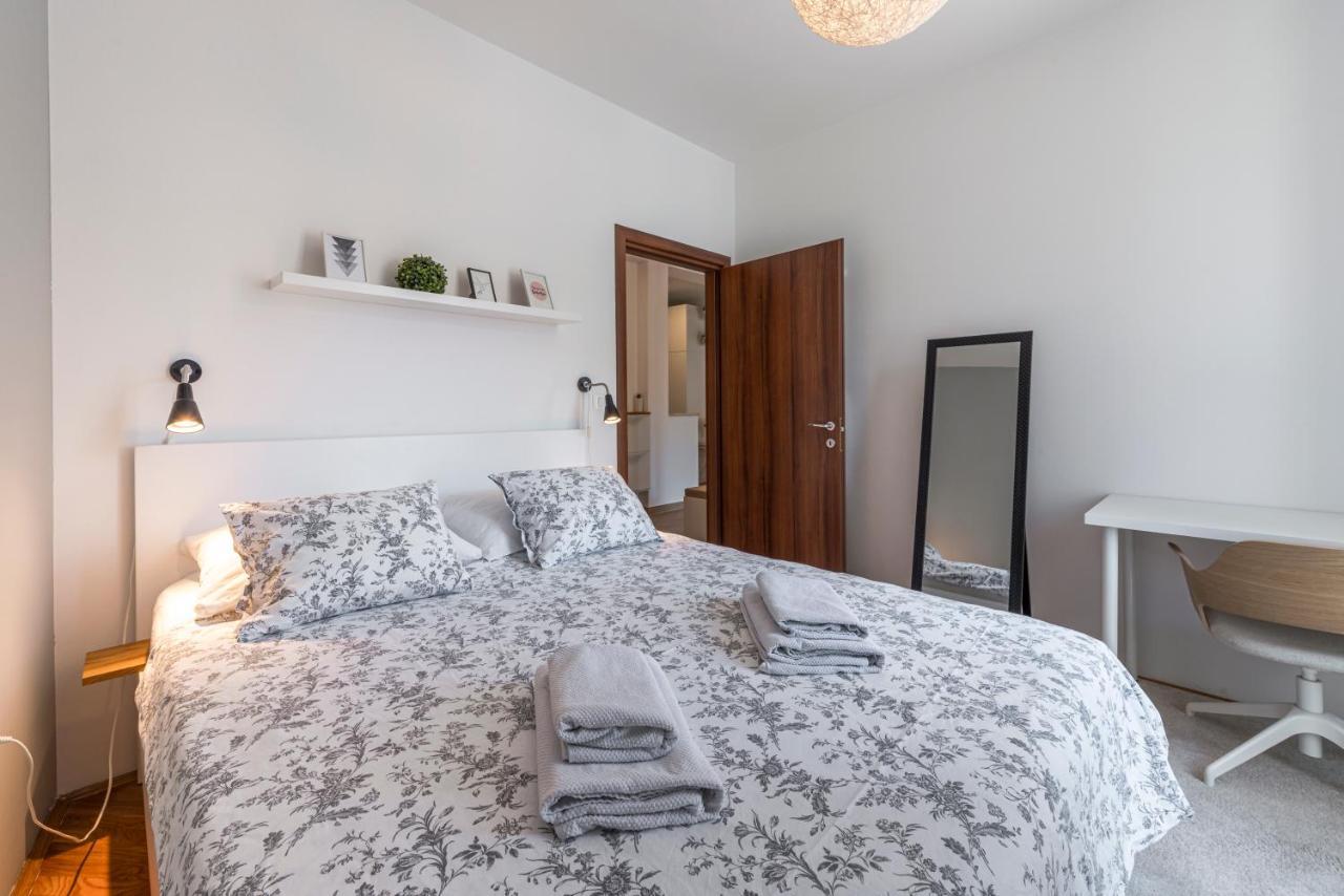 51 Street Apartment ดูบรอฟนิก ภายนอก รูปภาพ