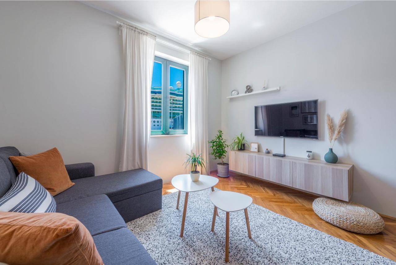 51 Street Apartment ดูบรอฟนิก ภายนอก รูปภาพ